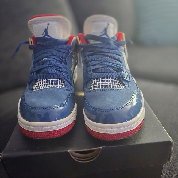 Jordan Kids Sneakers in Navy and Crimson - Picture 1 of 7